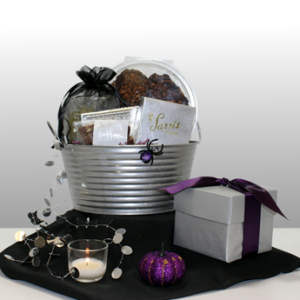 Creative and scary halloween gifts by Basket of Pittsburgh. Fun halloween gifts by basket of pittsburgh. Trick or treat gifts. Halloween gifts for kids by Basket of Pittsburgh.