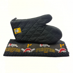 The best gifts in Pittsburgh are at Basket of Pittsburgh. This is a Pittsburgh Pirates oven mit and tea towel.