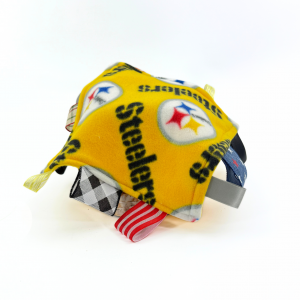 The best gifts in Pittsburgh are at Basket of Pittsburgh! This Steelers taggie blanket are great additions to any gift! Locally made.